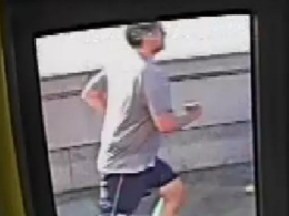 Enquiries continue to trace jogger who pushed London woman into path of bus