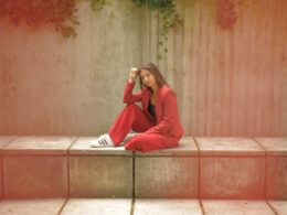 Meet 19year old London singer Chloe Bodur