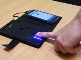 The Metropolitan Police Service has developed its own mobile fingerprint device