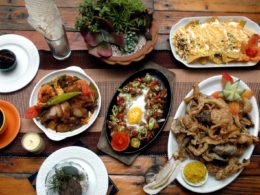 Introducing F’EAT… London’s fanciest food crawl