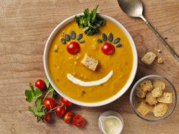 Richard Hammond, Lorraine Kelly & Angellica Bell serve up soup at London charity pop up