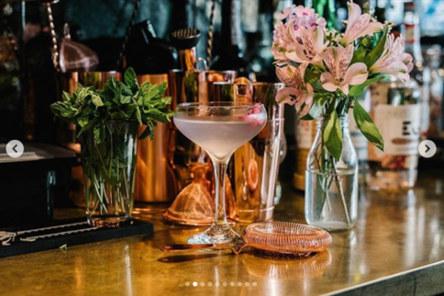 Bertie Blossoms pub