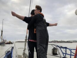 Tower Bridge raises to celebrate teen sailors circumnavigating the UK for equal opportunities