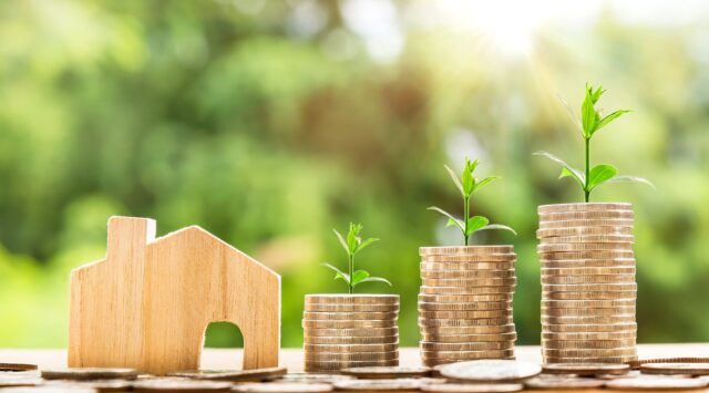 A Quick Guide to Manage Your Unsecured Debt (pixabay.com)