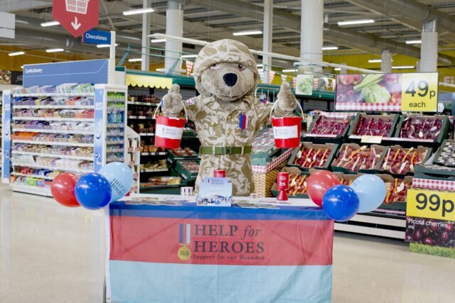 Tesco Volunteer Photos Jul 17