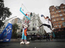 Bugs Bunny Statue in Leicester Square Celebrates New Legacy of Basketball Stars To Mark Upcoming Film, Space Jam: A New Legacy