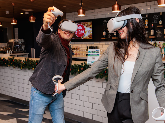 vr tech friends