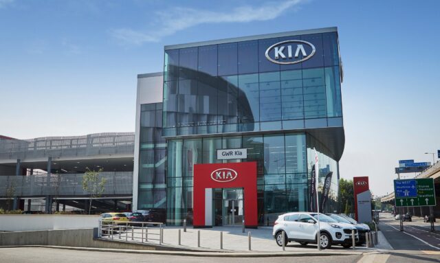 Kia-biggest-showroom-Brentford-London-scaled