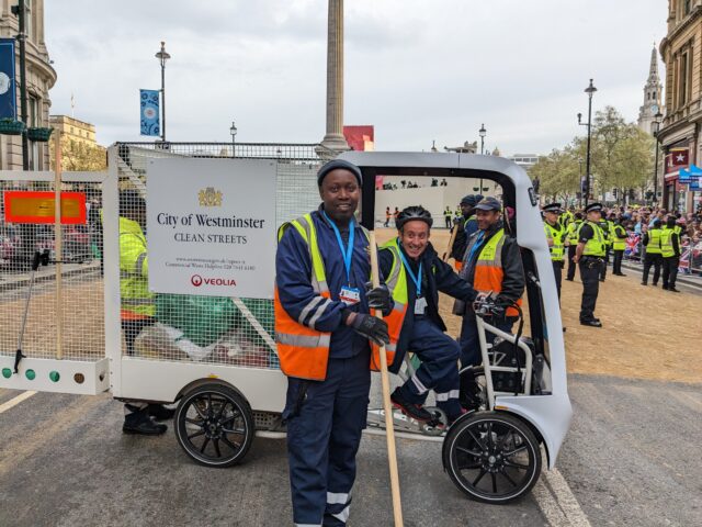 Veolia streetsweepers worked alongside teams helping to out on the Coronation (1)