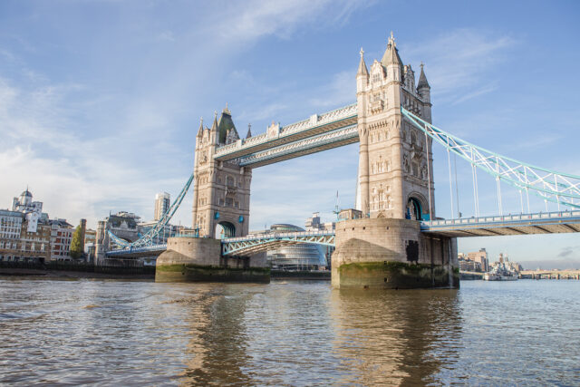 Tower Bridge - from north, closed