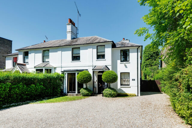 external,albionlodge,dexters