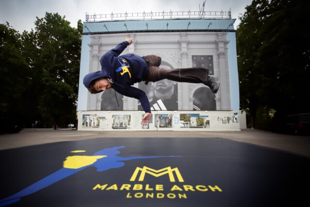 Breaking Marble Arch 10