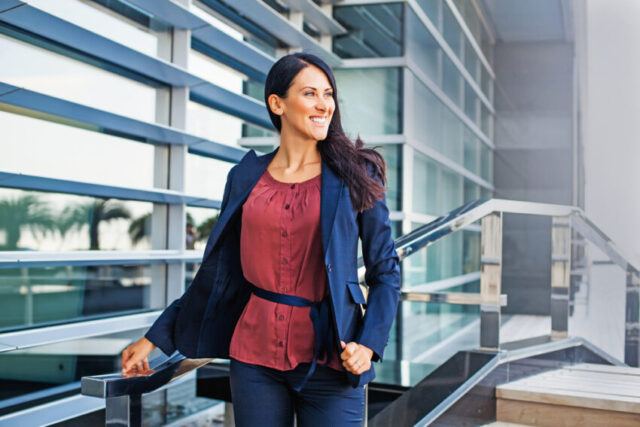 Confident,Business,Woman,Walking,Outdoors