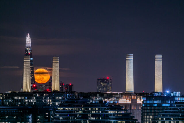 Battersea Moon high res 300dpi