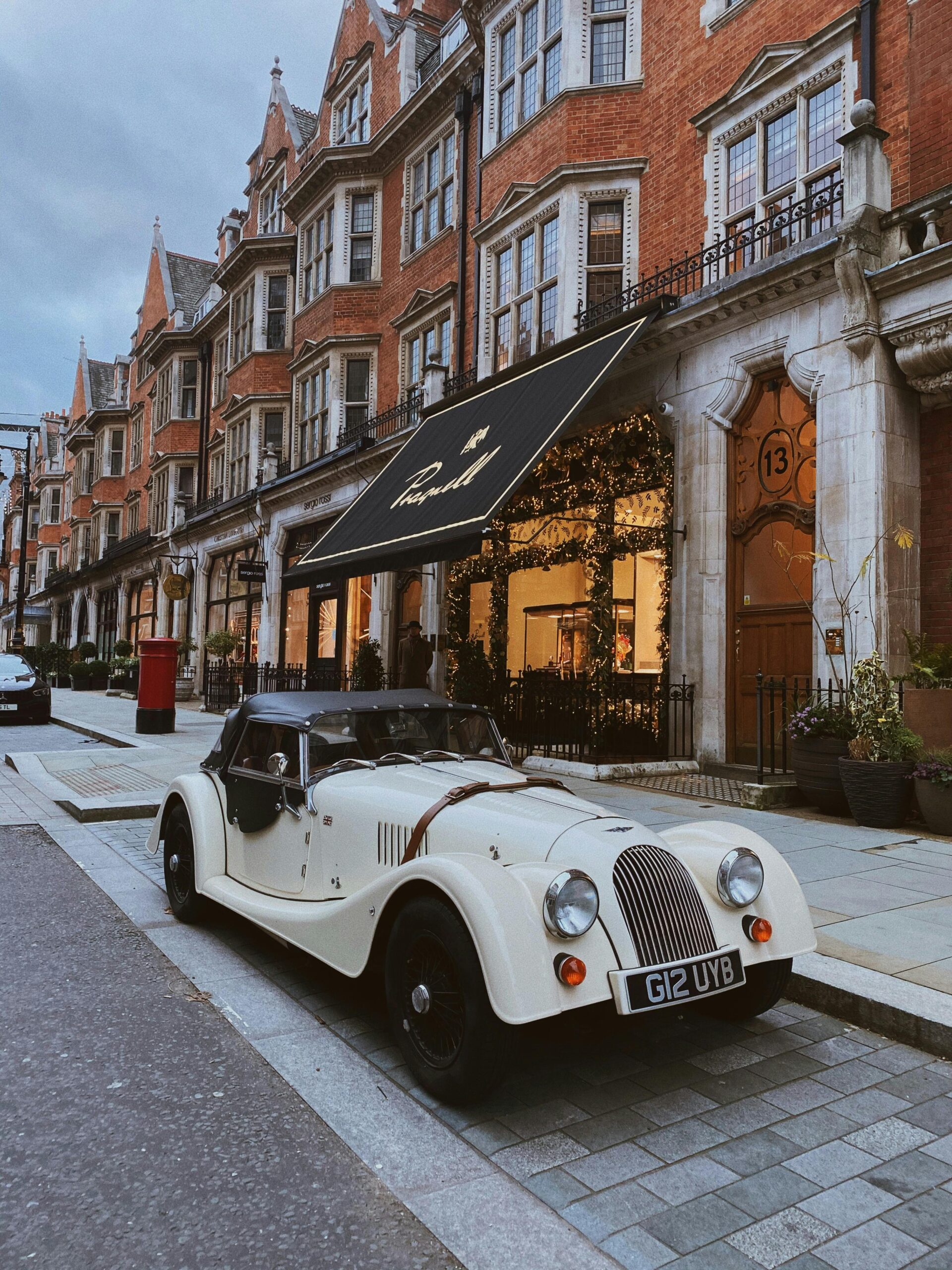 Discover Mayfair in Central London for Your Next Holiday Escape ...