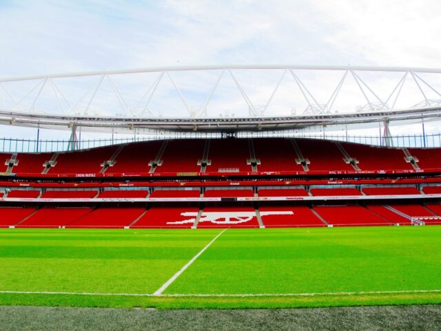 tunasandwich-emirates-stadium-1416679_1280