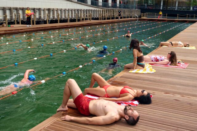 BUCK_Sea_Lanes_Canary_Wharf_2