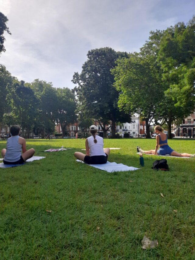 Parsons Green Stretch Club Saturday Session_2