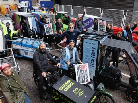 CARGO BIKE USE ROCKETS IN LONDON AS CALLS GROW FOR DUTCH-STYLE PHASE OUT OF DIESEL VANS