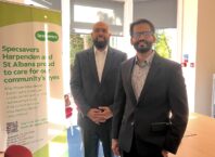 Specsavers St Albans takes eye care directly to Emmaus Hertfordshire residents
