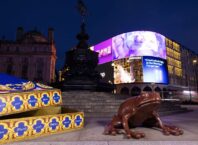 Giant Chocolate Frog ‘escapes’ onto the streets of London ahead of Harry Potter Shop Oxford Street opening